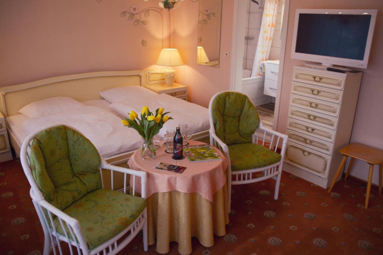 Hotel Garni Regina Goessweinstein Luaran gambar