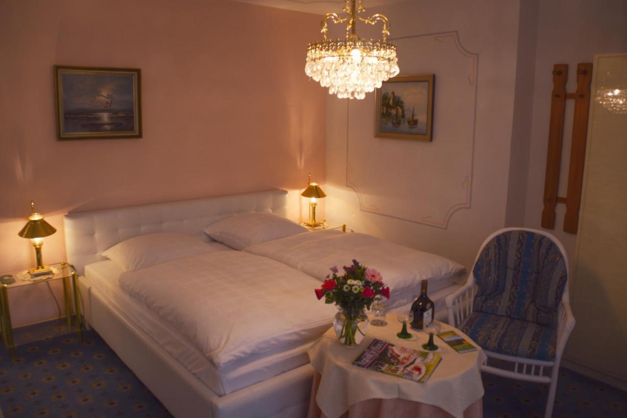 Hotel Garni Regina Goessweinstein Luaran gambar